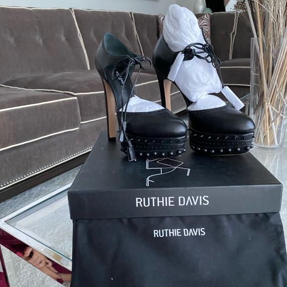 Ruthie Davis - platform shoes - Picture 3 of 7
